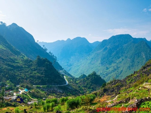 Amazing Ha Giang Hiking Tour 10 Days